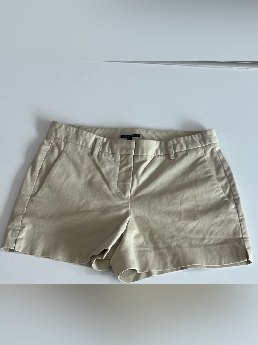 Theory Cream Tailored Women's Shorts